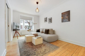 Spacious and stylish apt in CPH, Copenhagen